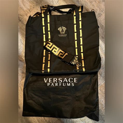 versace perfums bag.